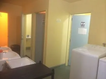 Racecourse Backpackers Hostel Christchurch
