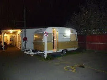 Racecourse Backpackers Hostel Christchurch 2*,