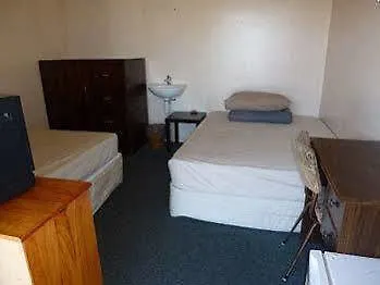 Racecourse Backpackers Hostel Christchurch Отель
