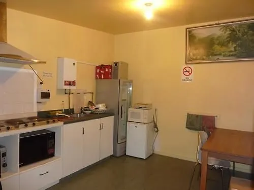 Racecourse Backpackers Hostel Christchurch