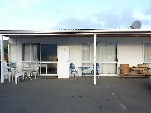 Racecourse Backpackers Hostel Christchurch Hotel